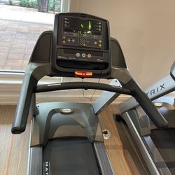 Matrix Treadmill 