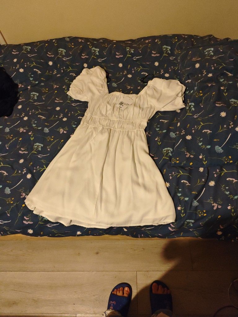 wihte short dress,forever 21,size M