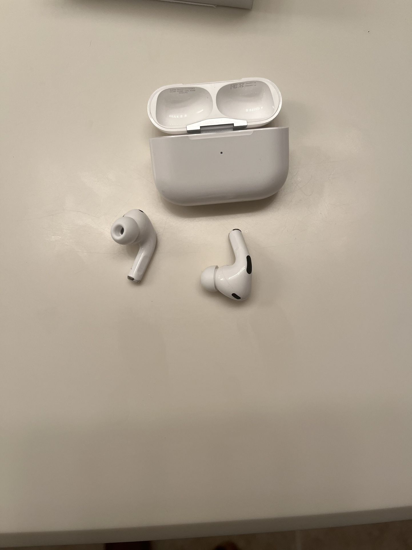 AirPod Pro 2nd Gen With Active Noise Cancellation Read Description