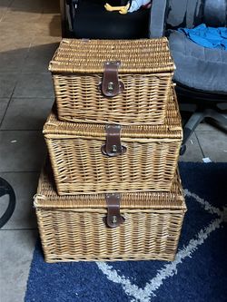 Baskets Plus Bonus Box/chest