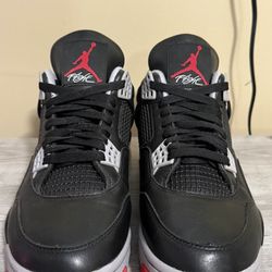 Jordan 4 “Bred”