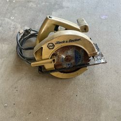 Black And Decker circular saw