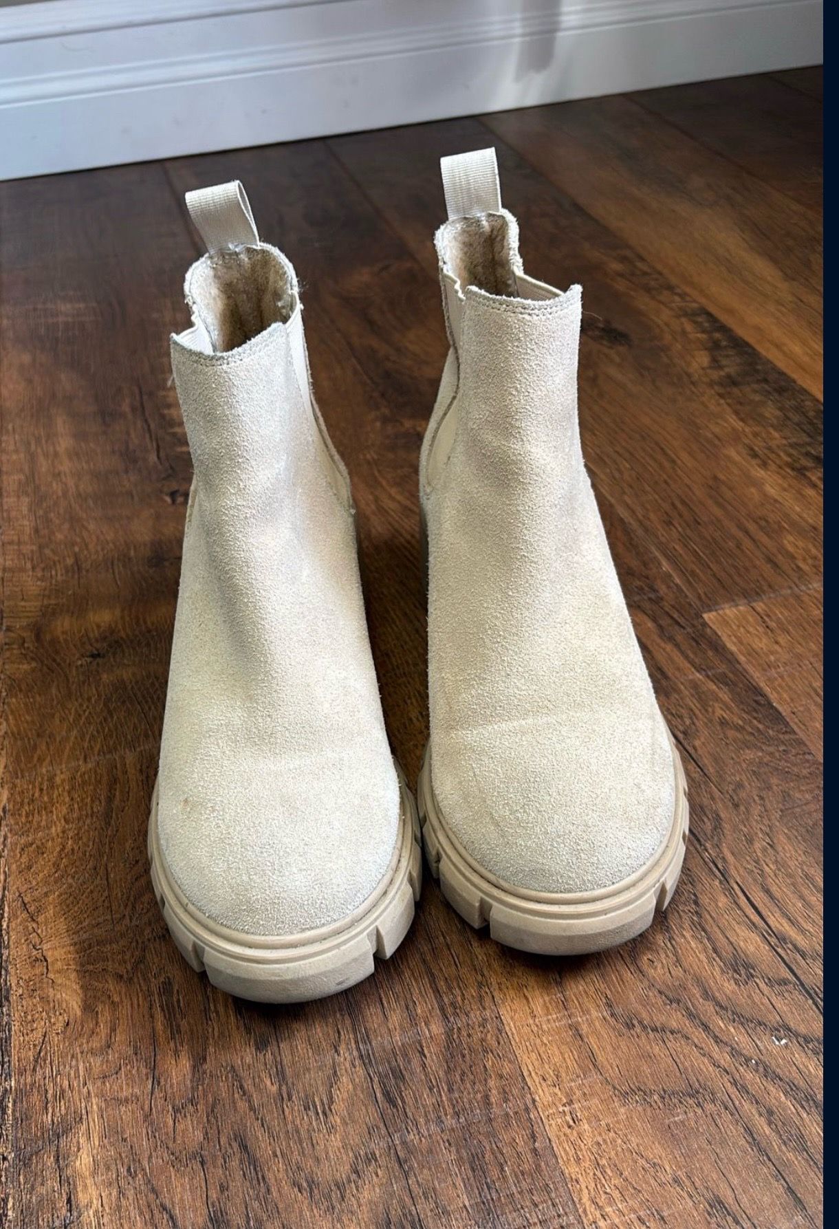 Steve Madden boots