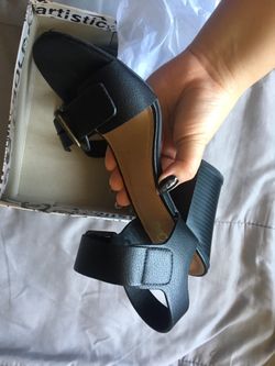 Open Toe Heels / Sandals