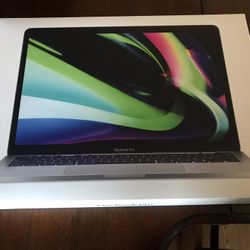 MacBook Pro 13in 2020 (box only)