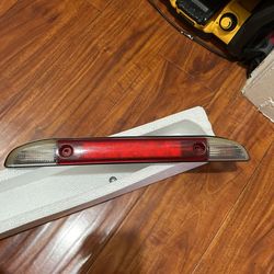 2006 Nissan Frontier Xe V6 Crew Cab Cargo Light