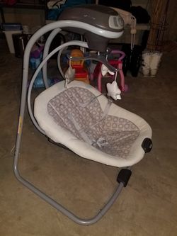 GRACO baby swing
