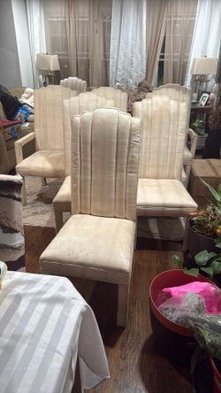 8 cream colored dining room chairs