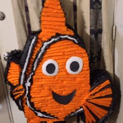 Nemo Pinata