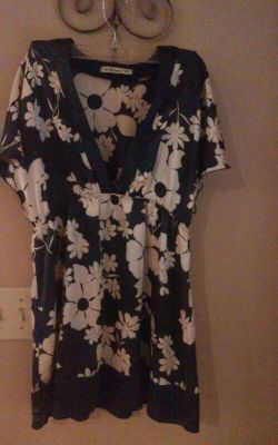 Hawaiian print silk tunic top
