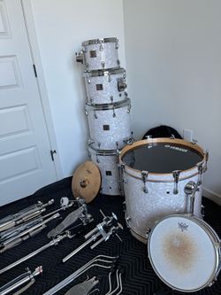 Yamaha Drum Set/Cymbals