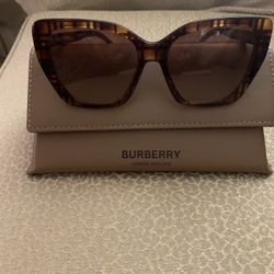 Burberry Sunglasses 