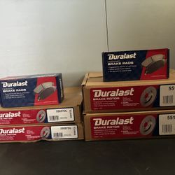 New In Box Frt/Bk Brake Kit. 2014-2019 GMC/Chevy 1500 Pickup 