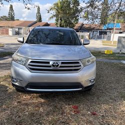 2012 Toyota Highlander