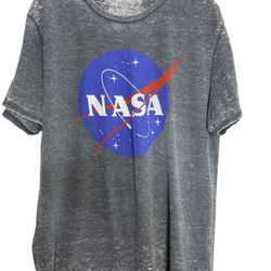 Vintage-Style NASA Logo Graphic Tee (Distressed Wash) – Size Large 