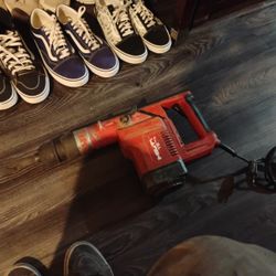 Hilti Te74 Hammer Drill 
