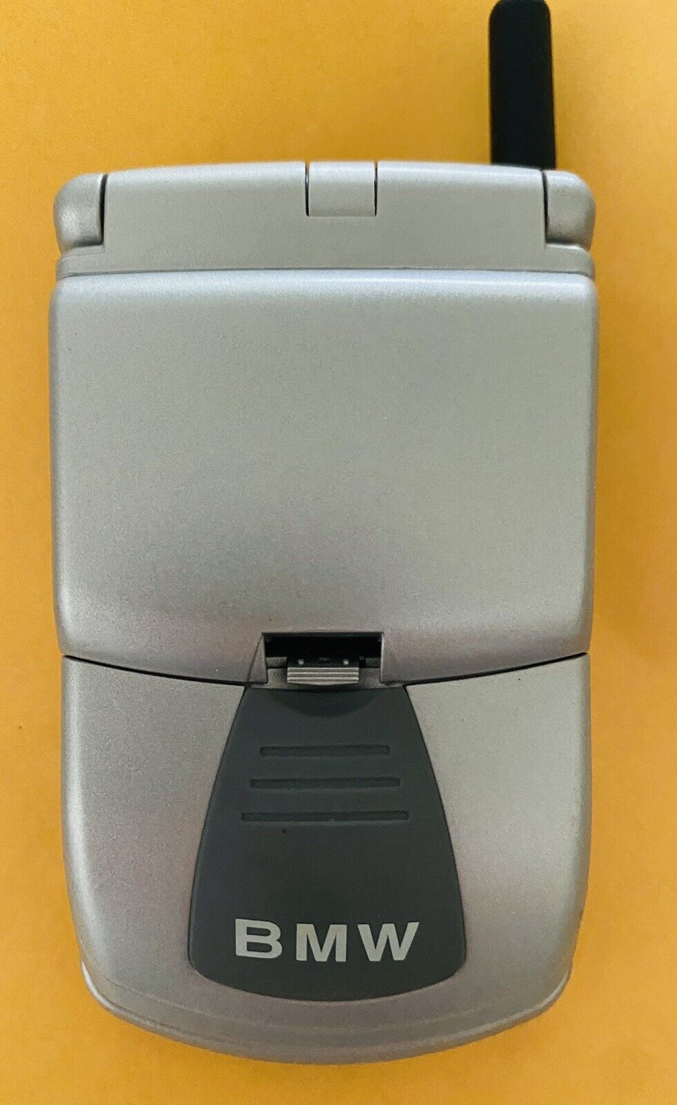 Rare BMW CPT 8000  Motorola Timeport, TDMA Digital Cell Phone PORTABLE MODE P8197