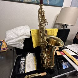 Saxophone 