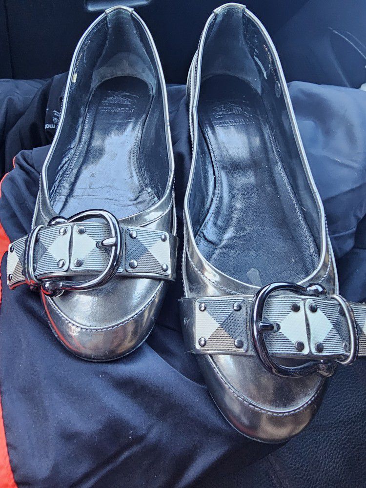 Burberry black patent leather nova plaid buckle ballet flat shoes