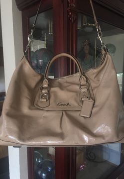 Coach patten leather purse