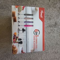 Hand blender