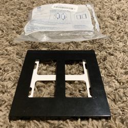 Leviton Decora Plus Wallplate Screwless Snap-On Mount 2-Gang, Black