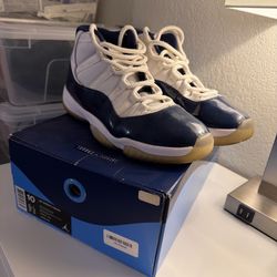 Nike Air Jordan 11 “Win Like 82” Retro 