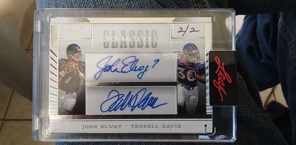 1 of 2!! very rare Denver broncos John elway and terrell davis dual autographed card