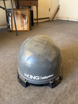 DISH King Dome (Dusty but NEVER used)