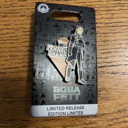 Disney 2022 Star Wars Fennec Shard Book of Boba Fett Limited Release Pin .  Brand New On Original Card 