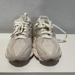 New Balance 9060 Bisque/ Sea Salt 