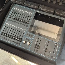 Chamsys QuickQ10 DMX Lighting Controller