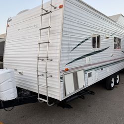 2001 Fleetwood Wilderness 21 Ft. Toy Hauler