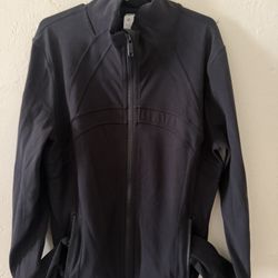 Lululemon Size 6
