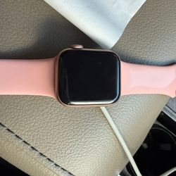 Apple Watch, Series 4