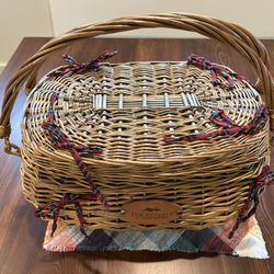 Highlander Wicker Picnic basket
