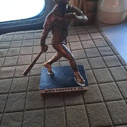 Ken Griffey Jr. Statue