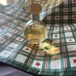 Marc Jacob’s Honey Perfume