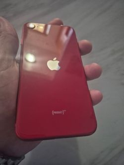 iPhone SE 64GB UNLOCKED