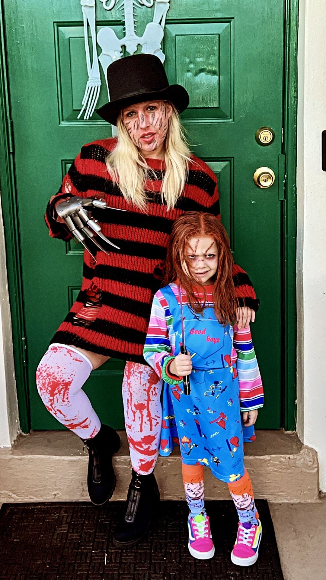 Halloween costumes Chucky $10