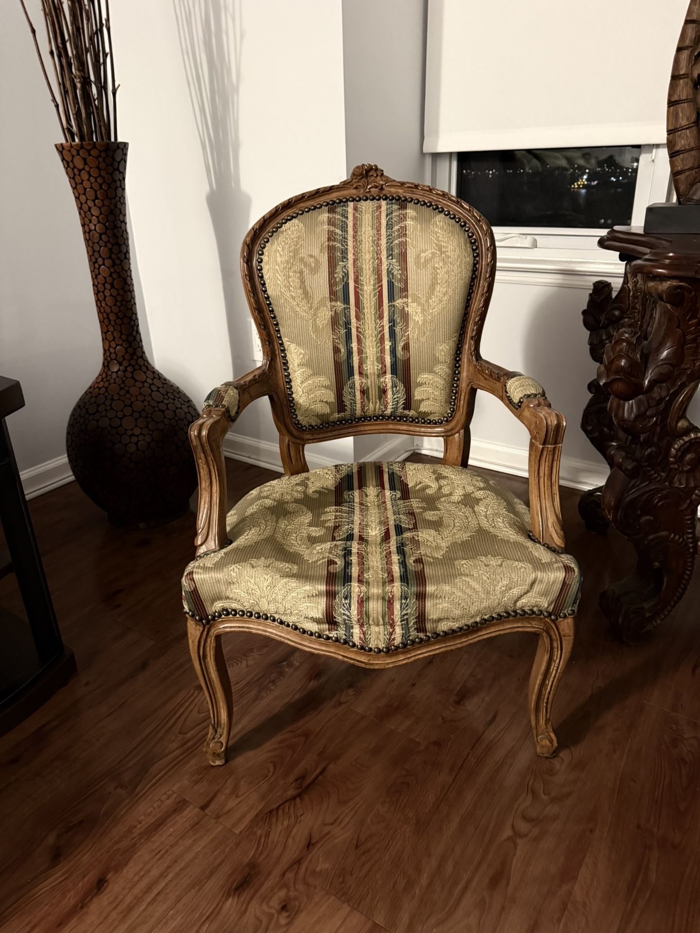 Antique Replica Arm Chair (1 Pair= 2 Chairs)