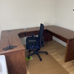 Desk/Workstation-U Shaped