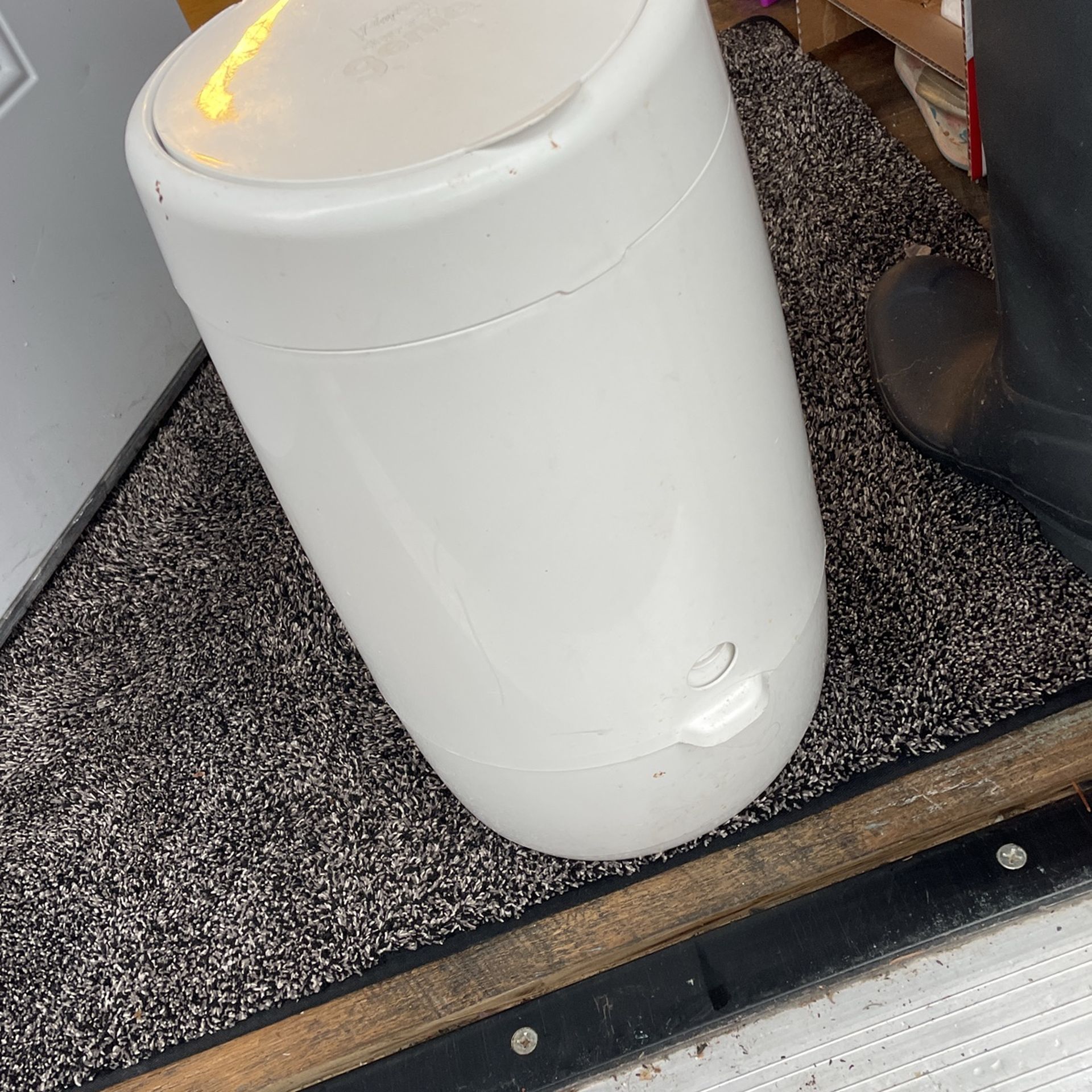 Gene Diaper Disposal