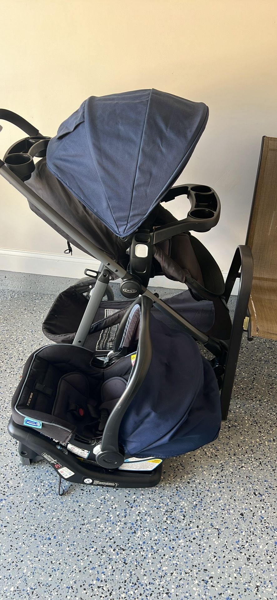 Graco Infant Car Seat With Stroller - Baby And Toddler