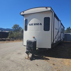 2019 Forrest Sierra