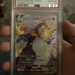 2021 Shining Fates Shiny Charizard Vmax