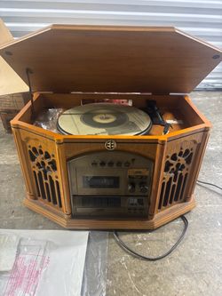 Electro Brand Retro Turntable Stereo System