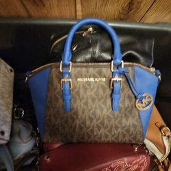 Michael Kors Small  Ciara 