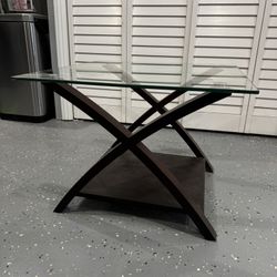 Brown Wood/Glass Top End Table (modern look)