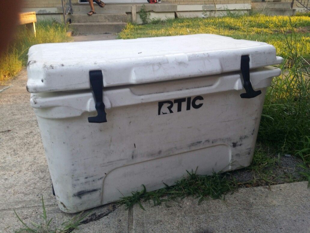 RTIC 110 Qt cooler